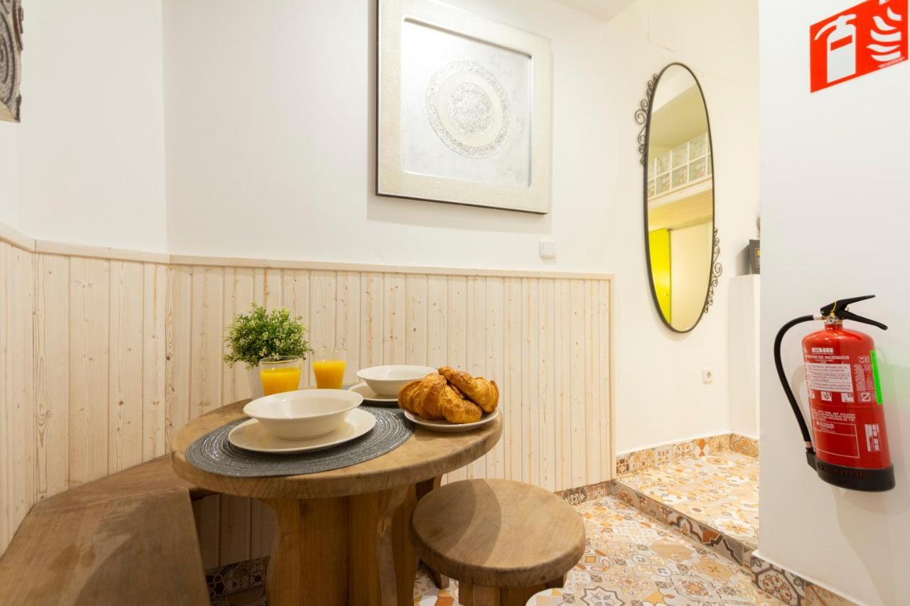 Almaden Apartamento Madrid Exterior photo